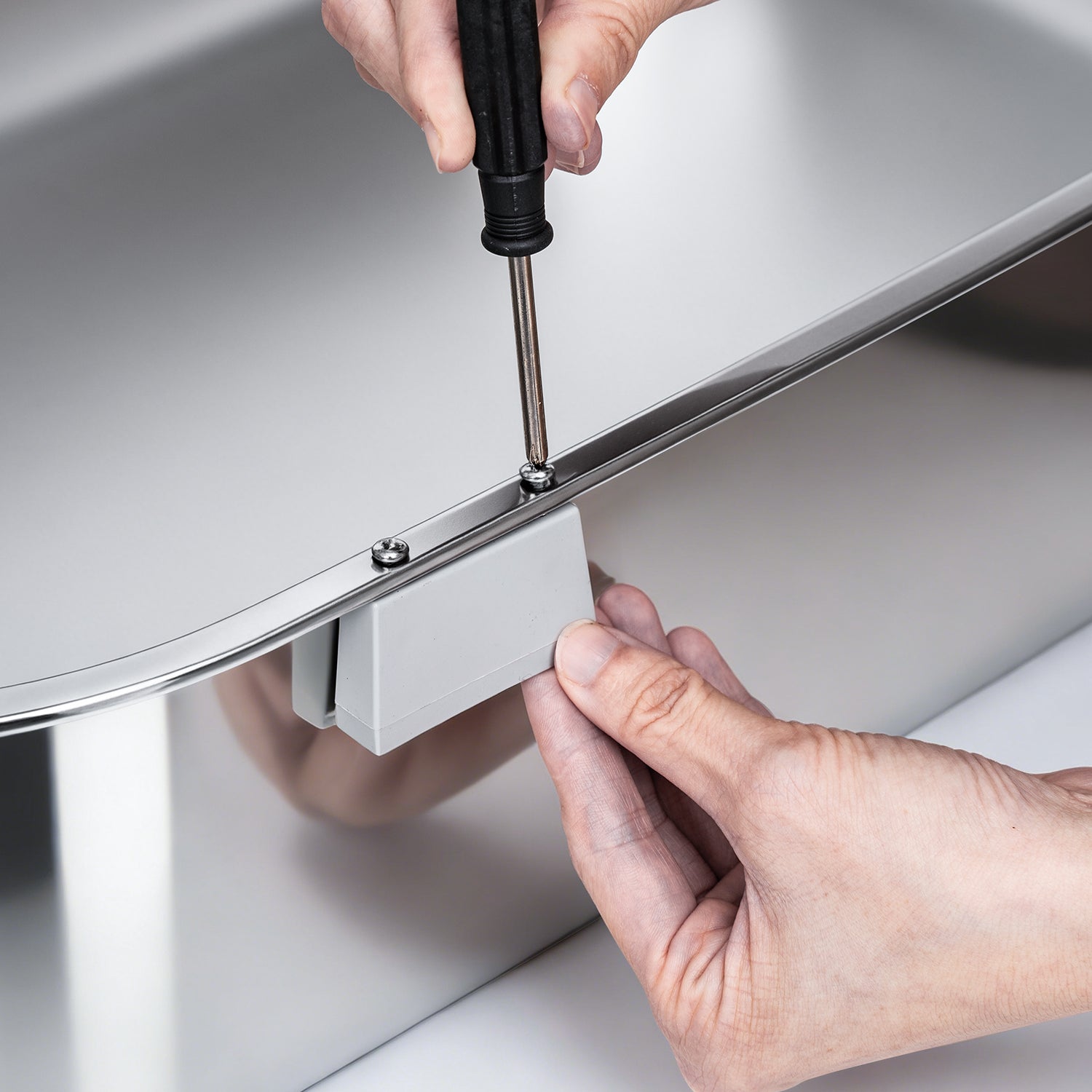 Triple-Tray XL Stainless Steel Sifting Litter Box