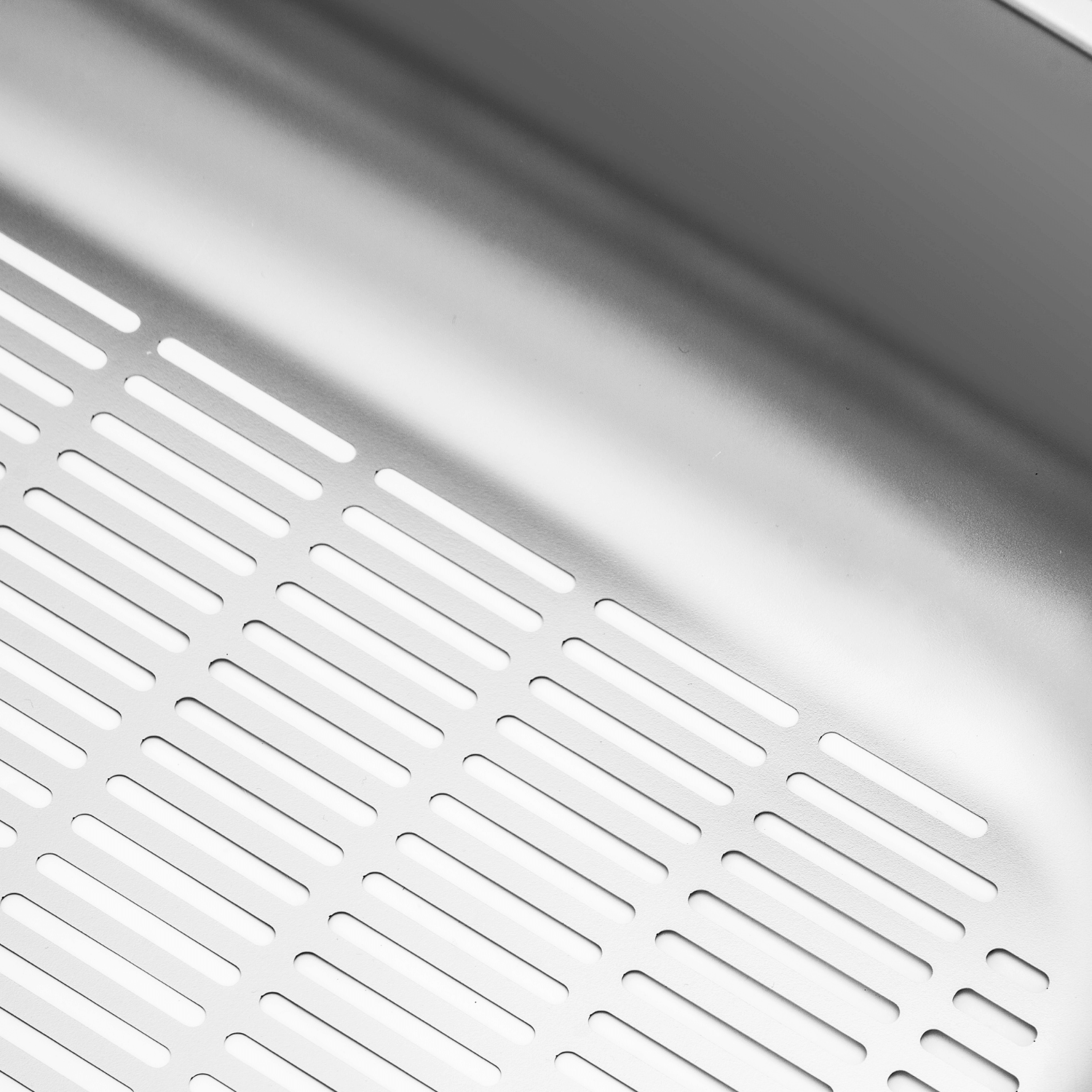 XL Stainless Steel Sifting Litter Box for Regular Clumping Litter (Triple Pans)